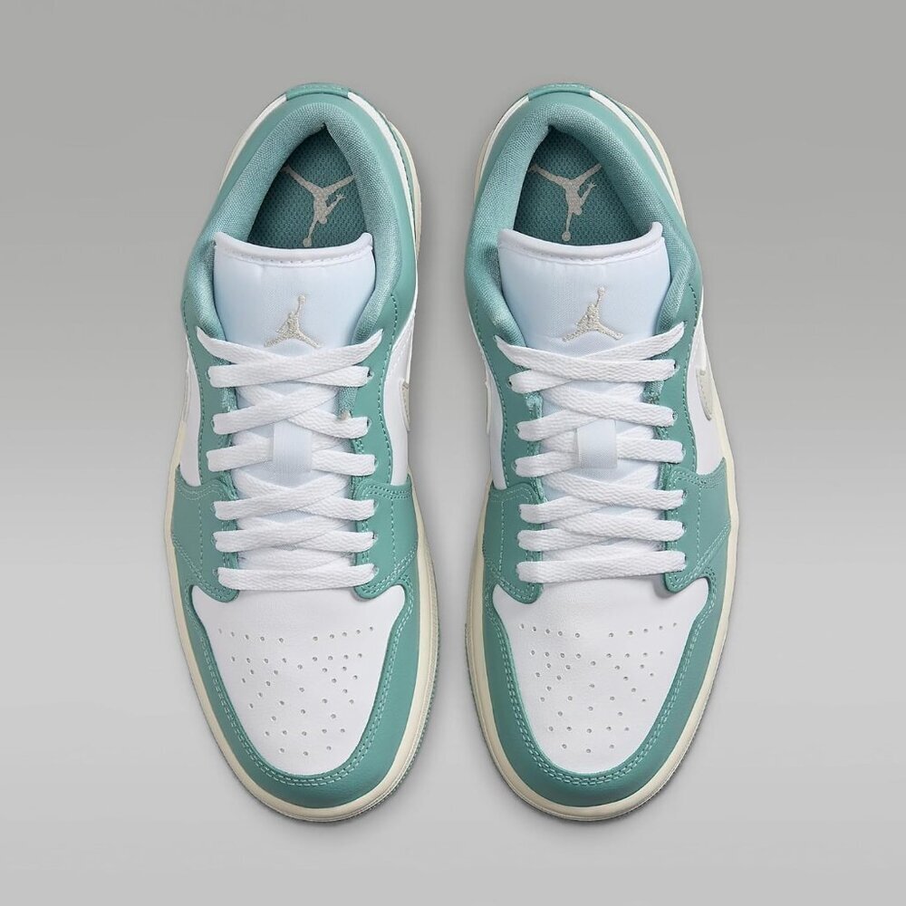 Women's Air Jordan 1 Low-Top Shoes - Picture 4 of 6